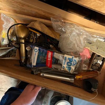 Huge tool lot, all tool seen