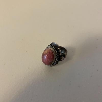Assortment of 5 Rings