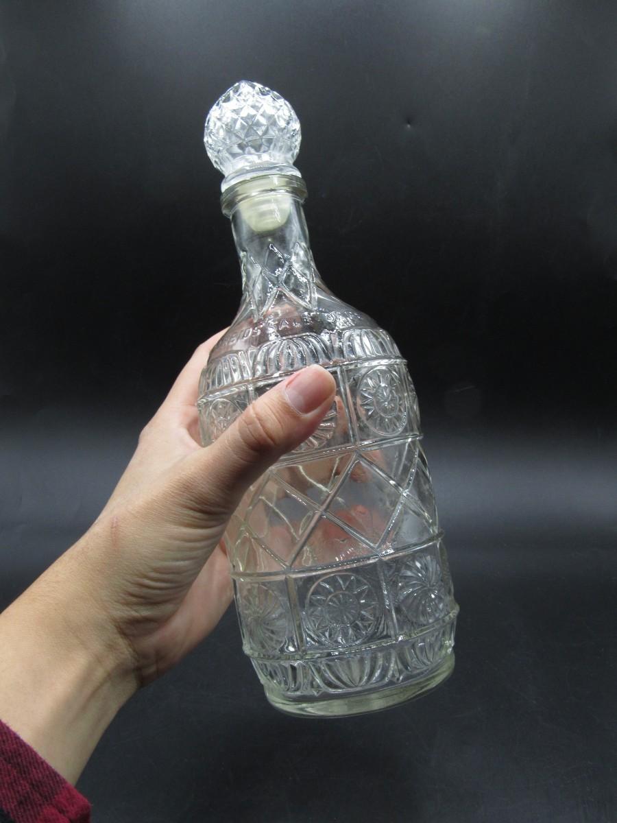 Vintage Mid Century Federal Glass Liquor Decanter Sealable Bottle