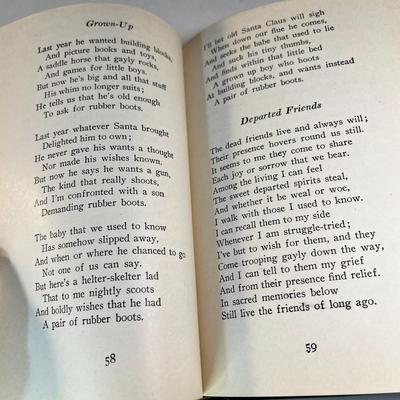 1917 "JUST FOLKS" by EDGAR A. GUEST BOOK OF POETRY