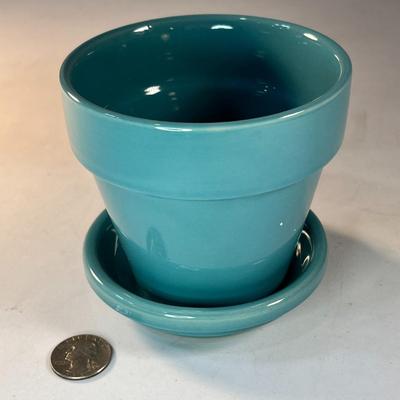 RETRO CERAMIC TURQUOISE FLOWER POT WITH MATCHING SAUCER