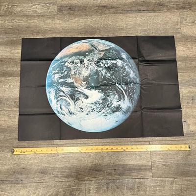 NASA APOLLO PROGRAM 2-SIDED POSTER, ASTRONAUTS-ONE SIDE, MOON-OTHER