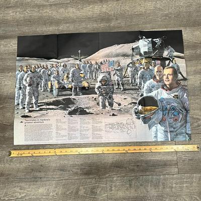 NASA APOLLO PROGRAM 2-SIDED POSTER, ASTRONAUTS-ONE SIDE, MOON-OTHER