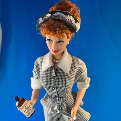 "I LOVE LUCY- LUCY DOES A TV COMMERCIAL" DOLL FIGURE ON STAND EXCELLENT CONDITION!!
