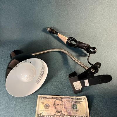 BLACK CLIP-ON FLEXIBLE ARM TASK LAMP