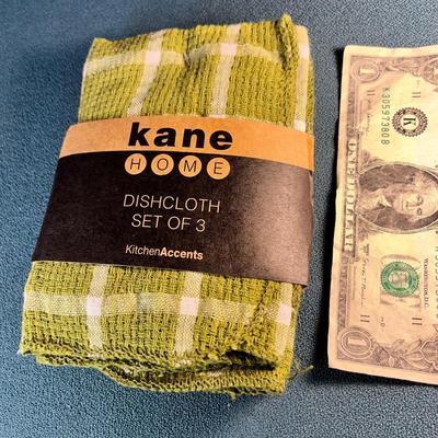 NEW IN PACKAGE SET OF 3 COTTON DISHCLOTHS GREEN PLAID