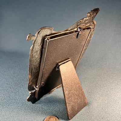 VEGETABLE THEMED METAL PICTURE FRAME SELF STANDING FRAME