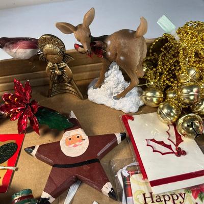 ASSORTMENT OF CHRISTMAS DECORATIONS: BULBS, FIGURINES, TAGS, GARLAND, ETC.