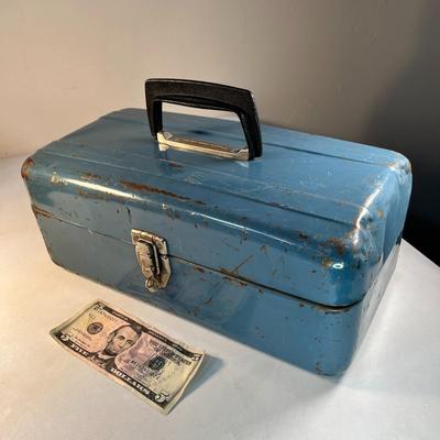 RUSTIC BLUE METAL TOOL BOX w/ GREAT WELL USED PATINA