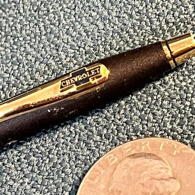 "CHEVROLET" RETRACTABLE PEN WITH BLACK BODY, GOLDTONE TRIM