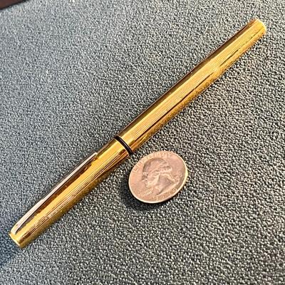 VINTAGE GOLDTONE "ORAPIK" POCKET TOOL