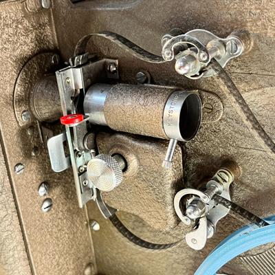 "BRIGHTBEAM" VINTAGE 8MM MOVIE PROJECTOR by KEYSTONE w/ FILM LOADED IN IT