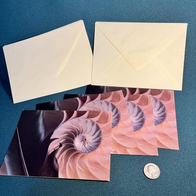 SET OF 4 BLANK NOTE CARDS "HALF SHELL" PICTURE, WITH ENVELOPES