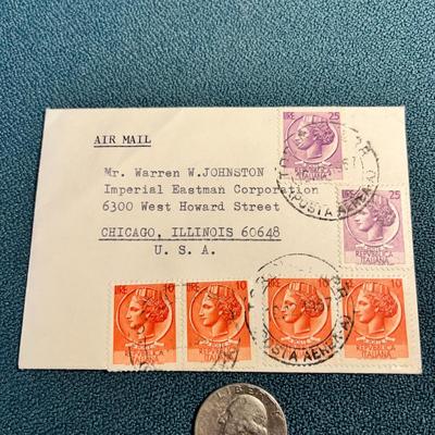 ENVELOPE WITH 6 OLDER POSTAGE STAMPS FROM ITALY 