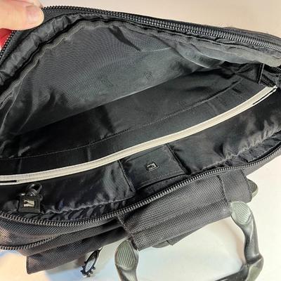 BLACK OGIO HEAVY DUTY TECH CASE WITH LOTS OF FEATURES, COMPARTMENTS