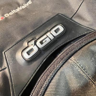 BLACK OGIO HEAVY DUTY TECH CASE WITH LOTS OF FEATURES, COMPARTMENTS