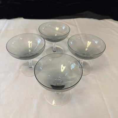 Set of Smoky Gray Colored Drinking Glasses (K-KL)