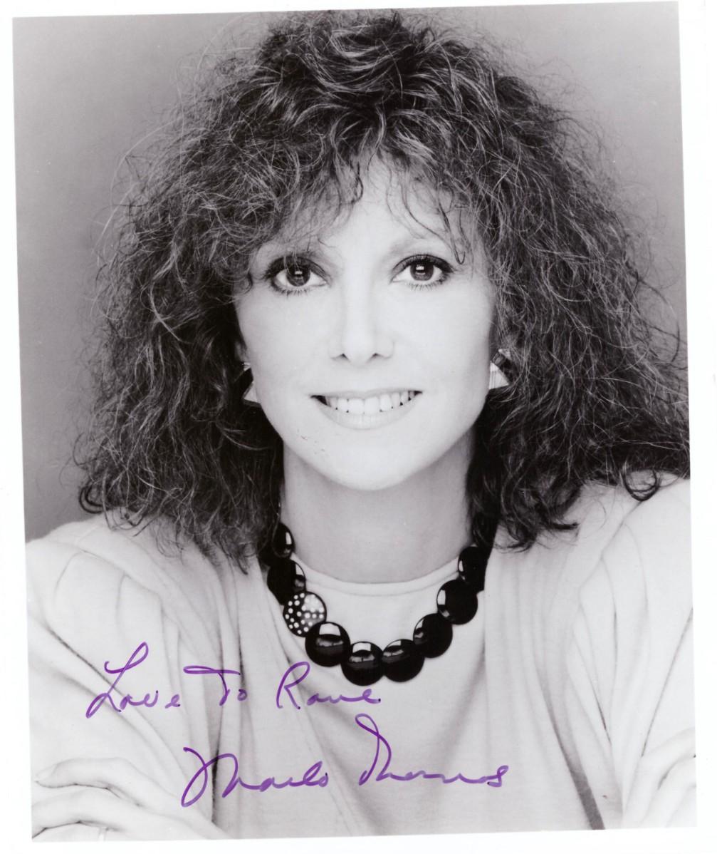 Marlo Thomas signed photo