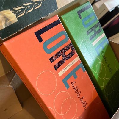 Big lot of vintage boxes