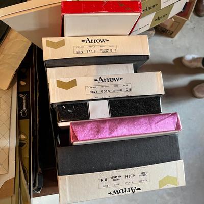 Big lot of vintage boxes