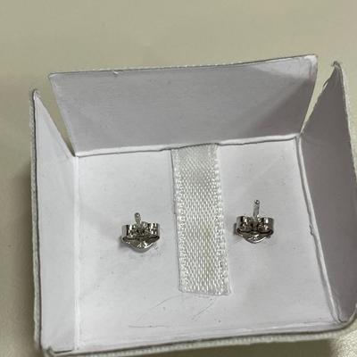 Macys diamond stud earrings 1/3 ctw 14k white gold