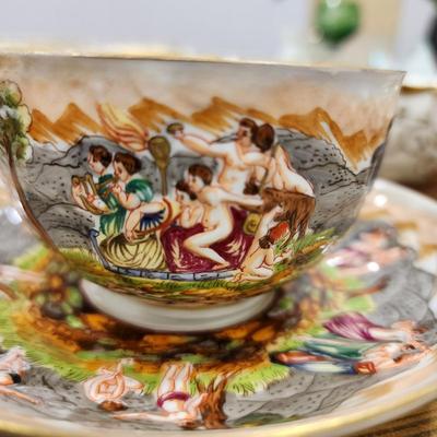 Exquisite Elegance: Capodimonte Tea Cup and Dish