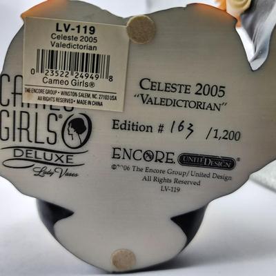 Cameo Girls Deluxe Lady Vase Celeste 2005 Valedictorian