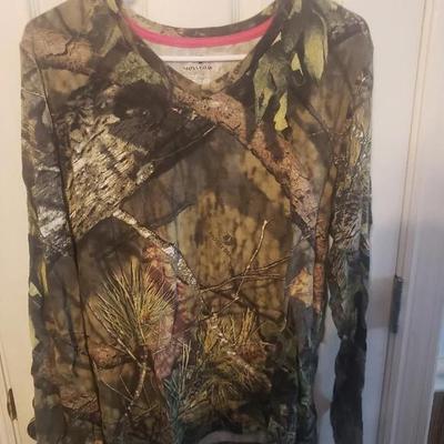 Women's shirt