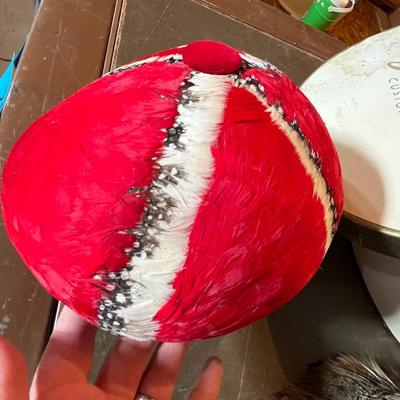 Lot of vintage hats