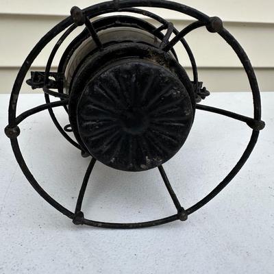 Vintage Kerosene Baltimore & Ohio Railroad Lantern