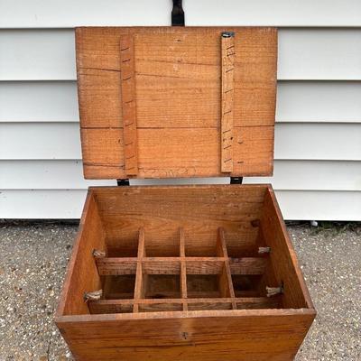 Vintage Chanson Bordeaux Wine Chest