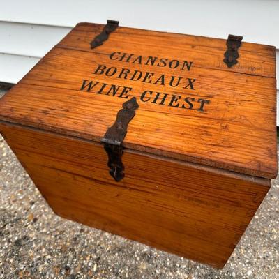 Vintage Chanson Bordeaux Wine Chest