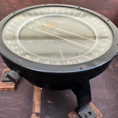 1940s U.S. Army D 12 Compass in Wooden Box