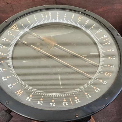 1940s U.S. Army D 12 Compass in Wooden Box