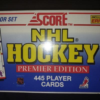STILL SEALED BOX 1990 SCORE NHL HOCKEY COLLECTOR SET