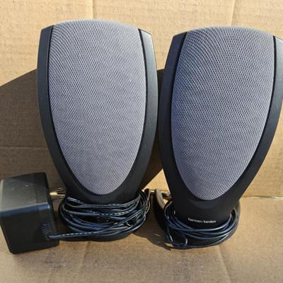 Computer speakers