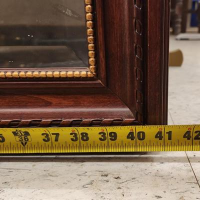 Beveled mirror