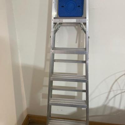 Werner Aluminum 6 foot ladder