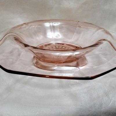 Rare `1920s Etched Curved Footed Pink Depression Glass Octagon Bowl