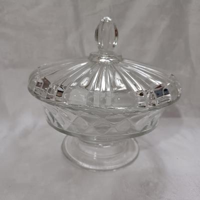 Jeannette 1930s Glass Candy/Nut Dish With Lid