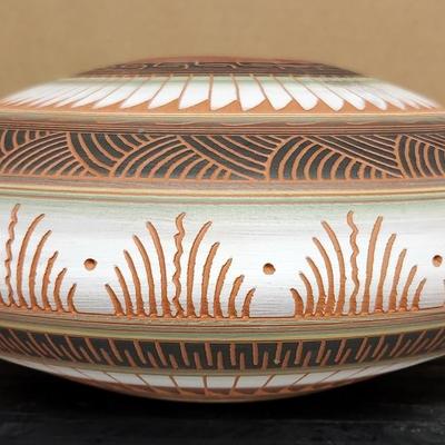 Navajo pancake pot