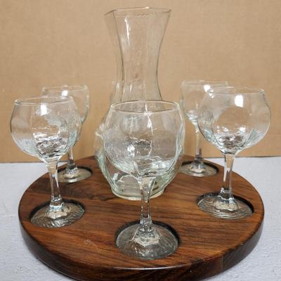 Vintage wine set with holder