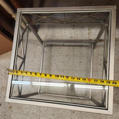Metal and glass endtable