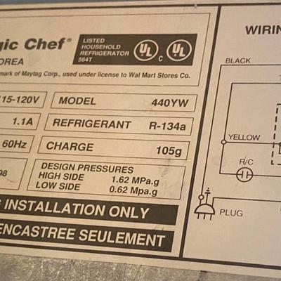 Magic Chef Mini Refrigerator
