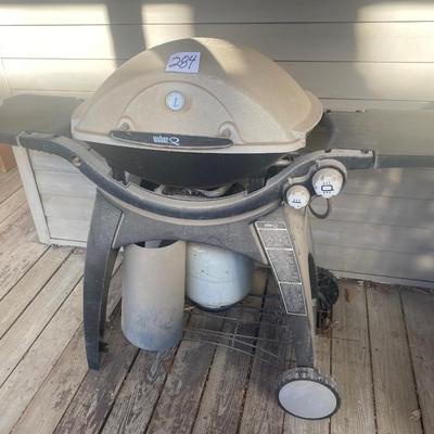 Weber Gas Grill with Bottle