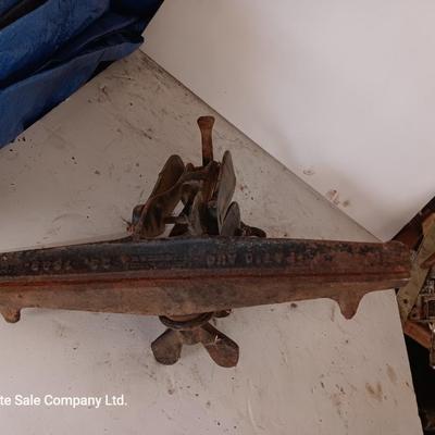 Antique E.C. Stearns Saw Blade Sharpening vice pat'd Aug 22, 1899