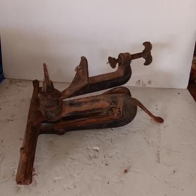 Antique E.C. Stearns Saw Blade Sharpening vice pat'd Aug 22, 1899