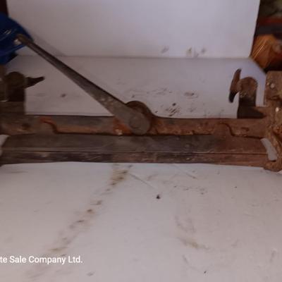 Antique E.C. Stearns & Co. Syracuse N.Y. bench mount Saw sharpening Vise