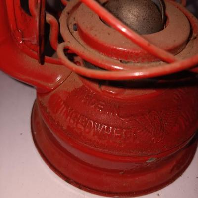 Vintage metal lunchbox - copper candle holder and a oil lantern without the globe