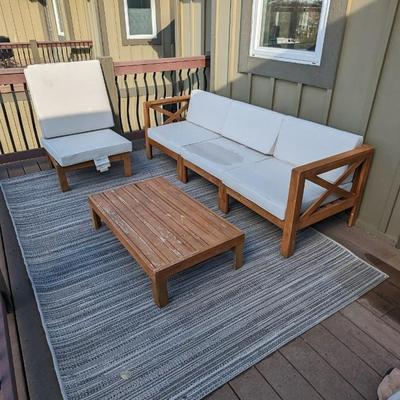 Patio Lounge